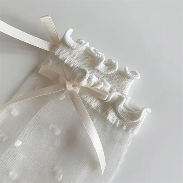 sg-11134201-7rdw5-mcvqyt5q1ni424 Japanese Style Polka Dot Socks