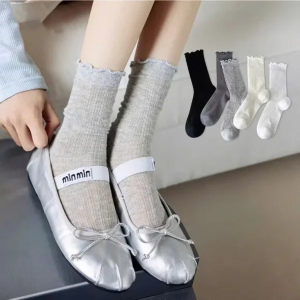 vn-11134207-820l4-mfwhycu7wj6232 Set of 5 Women Elegant Pattern High Collar Socks